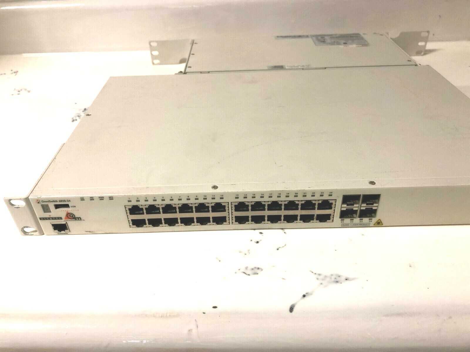 Alcatel-Lucent Alcatel Omni (OS6850-P24) 24-Ports Rack-Mountable Switch ...