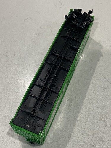 Tyco Model Train Boxcars Flat Bed 9.75’ of Track, Trestle Pieces, Parts & Repair - Picture 12 of 12