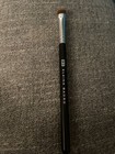 ELAINA BADRO Synthetic Fluff Brush — photo 1