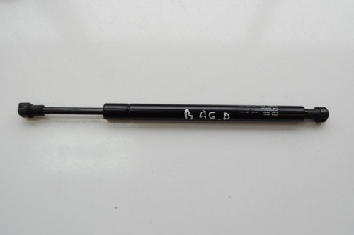 VW Touareg 2.5 R5 TDI 2005 RHD Heckklappe Gasfeder rechts 7L6845587 2102907