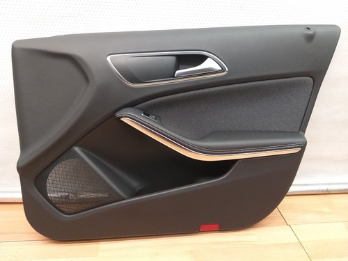 Mercedes-Benz W176 Türverkleidung Türpappe Stoff Schwarz Vorne Rechts 1767201495