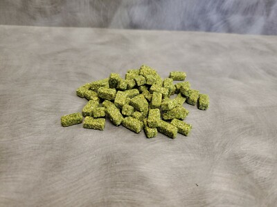 1/64 scratch farm custom small hay square Bales (50)