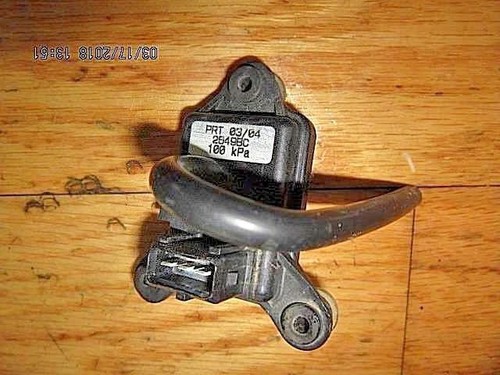 SENSOR ATMOSFÉRICO DUCATI OEM 748 916 996 ST MUCHOS - Imagen 2 de 6