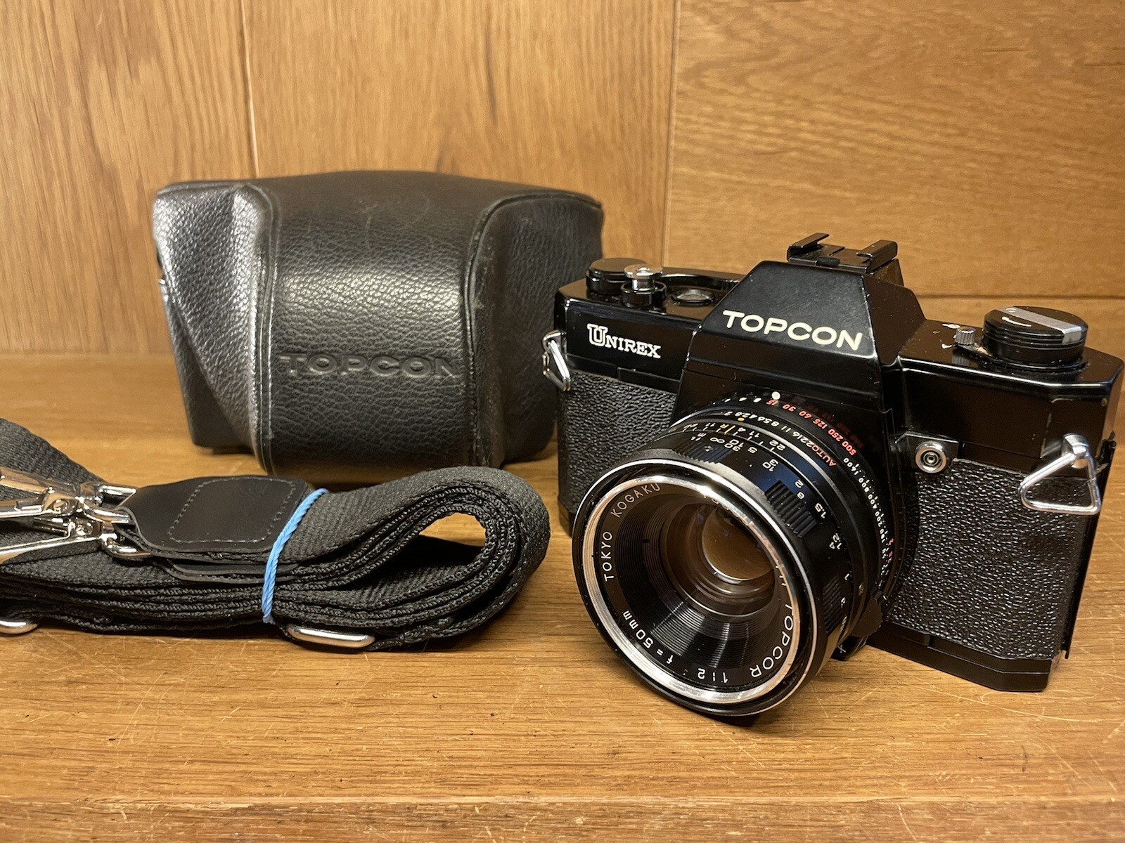 Super Rare Black : Exc+5 w/ Case Topcon Unirex Film Camera HI Topcor 50mm F/2