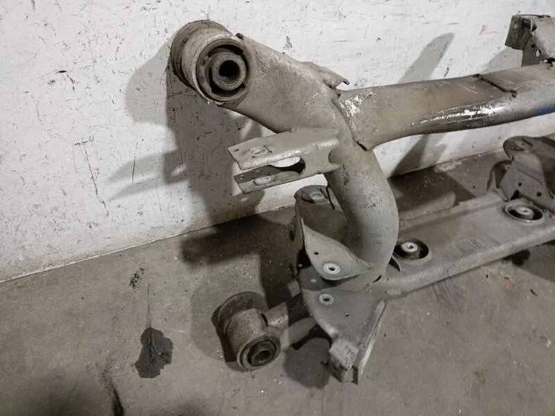 33311097250 train arriere pour BMW 5 TOURING (E39) 525 TDS 1996 5393276 - Photo 2/4