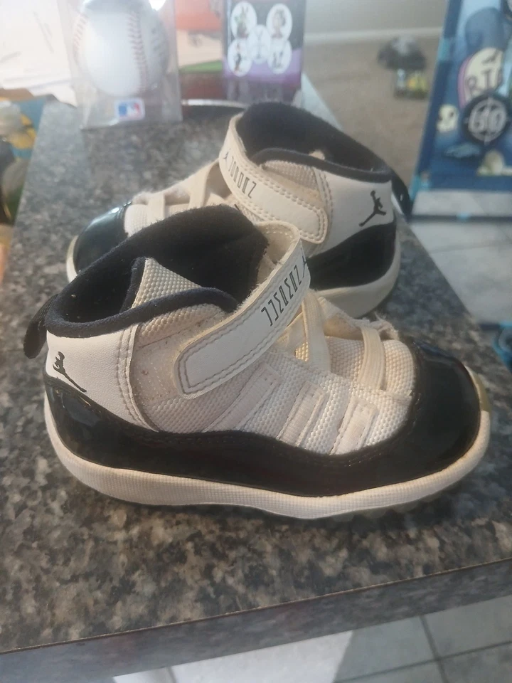 Nike Air Jordan 11 Size 7C Retro 'Concord' 2018 Baby Child Toddler, Box - Image 3 of 4