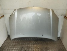 Capot Toyota AVENSIS