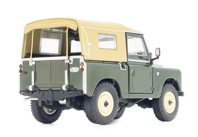 MARGE MODELS, LAND ROVER Serie 3 88 Softtop Dunkelbronzegrün, 1/32, MAR2420-03