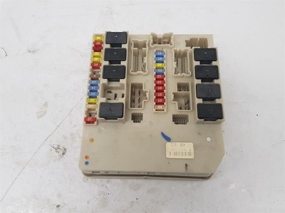 2005-2012 MK3 X85 RENAULT CLIO ENGINE BAY FUSE BOX 2.0 PETROL M4R700 456181D