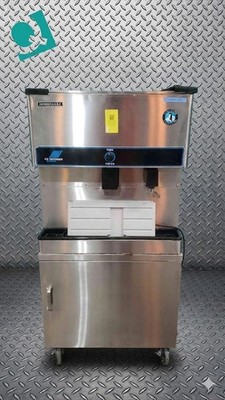Hoshizaki KML-600MWH Crescent Cube Ice Machine with DM-180A Ice and Water