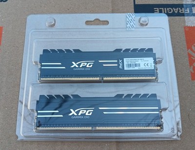 XPG GAMMIX D10 16GB DDR4 Desktop Memory - AX4U320038G16-DB10 CL16-18-18
