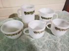 Pyrex Ceeamer Set