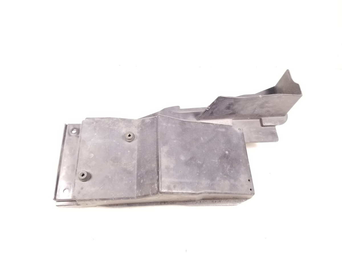 Kawasaki ZX-6R ZX6R Front Undertail Fender Fairing 05 06 Kawasaki ZX-6R ZX6R Front Undertail Fender Fairing 05 06