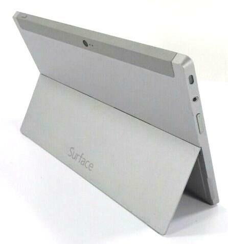 Microsoft Surface RT 1572 Quad Core 1.71GHz 2GB 64GB Windows RT 8.1