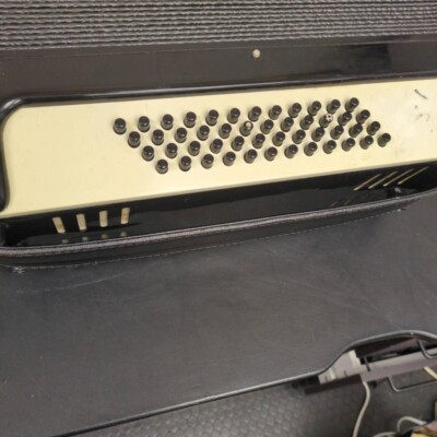 TOMBO Accordion No.52 34-Key 48-Bass with Case – Tested