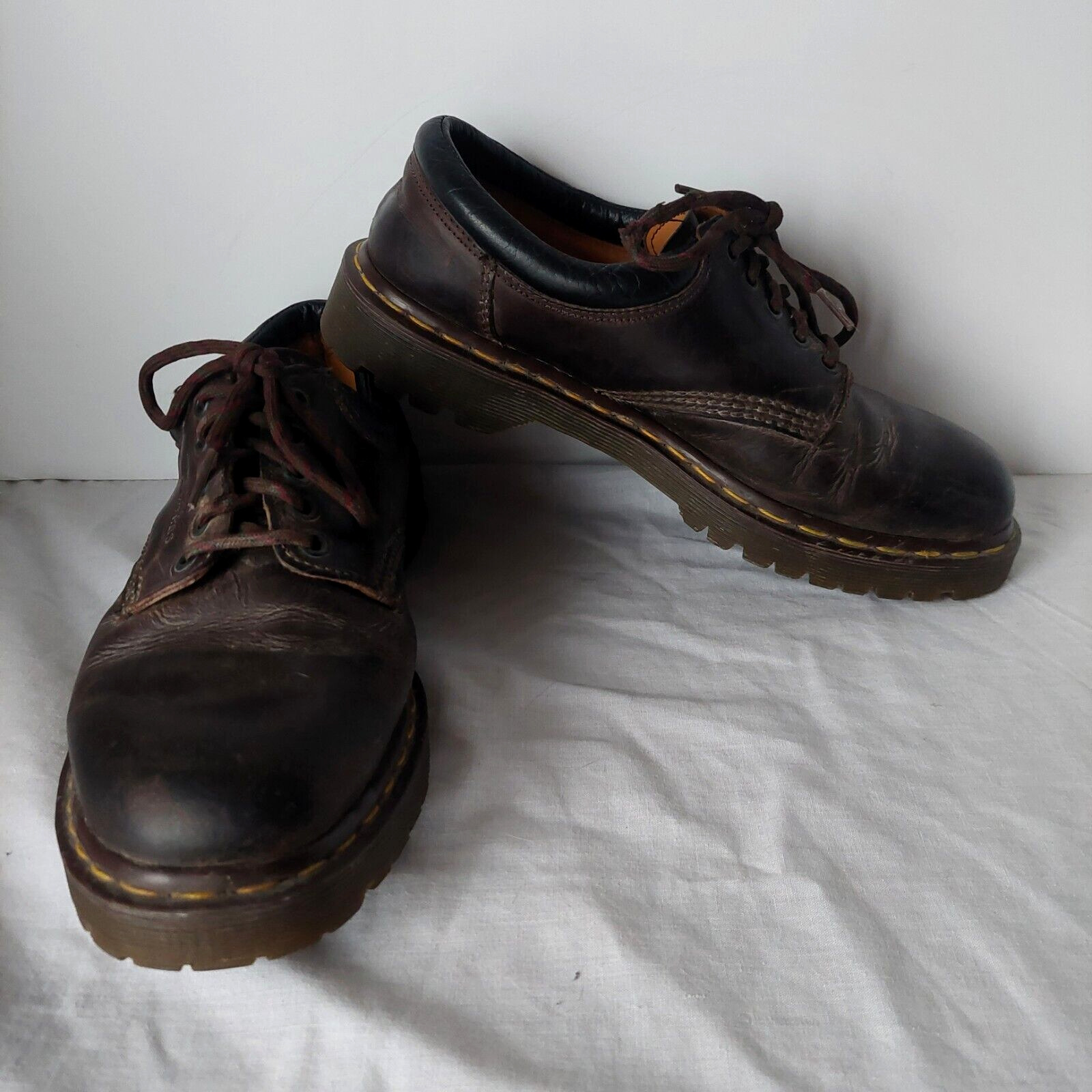 Vintage Dr. Martens 8053 Leather Shoes Brown Craz… - image 1
