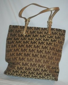 michael kors purse mk pattern