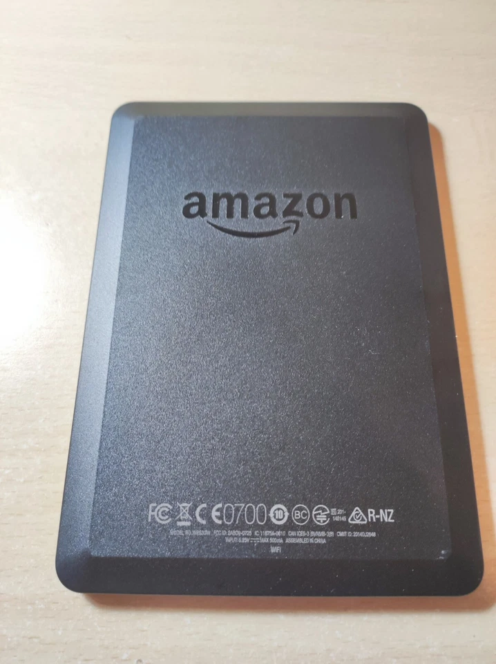 Kindle Paperwhite 7th Generazione + cover NUOVO - Immagine 3 di 4