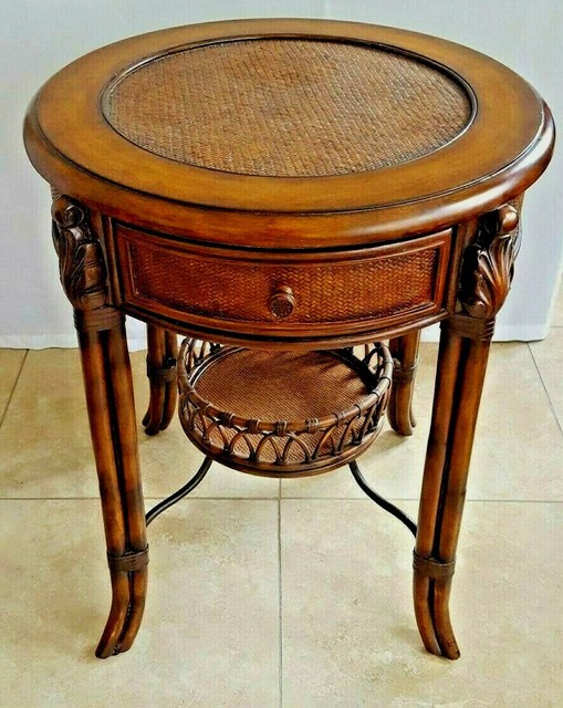 Accent End Table Hand Crafted By Hooker Furniture Rattan Bentwood Evc