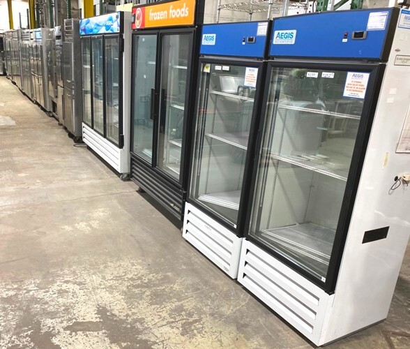 Cooler/ True GDM72 3 Glass Door Cooler w/ Shelves 115V eBay