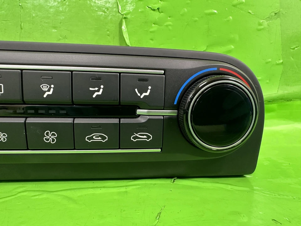 KIA XCEED A/C CLIMATE HEATER CONTROL PANEL SWITCH 97250-CR900 2019-2025 - Image 4 of 4