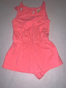 jumper shorts outfit