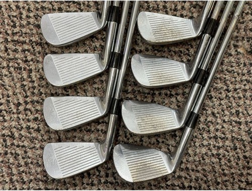 Jeu de fers forgés Titleist 690CB 3-PW S300 poignées