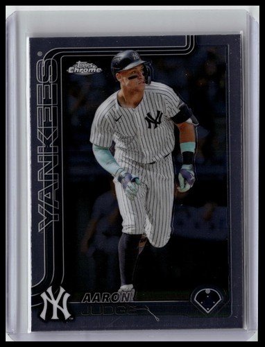 2025 Topps Chrome #99 Aaron Judge