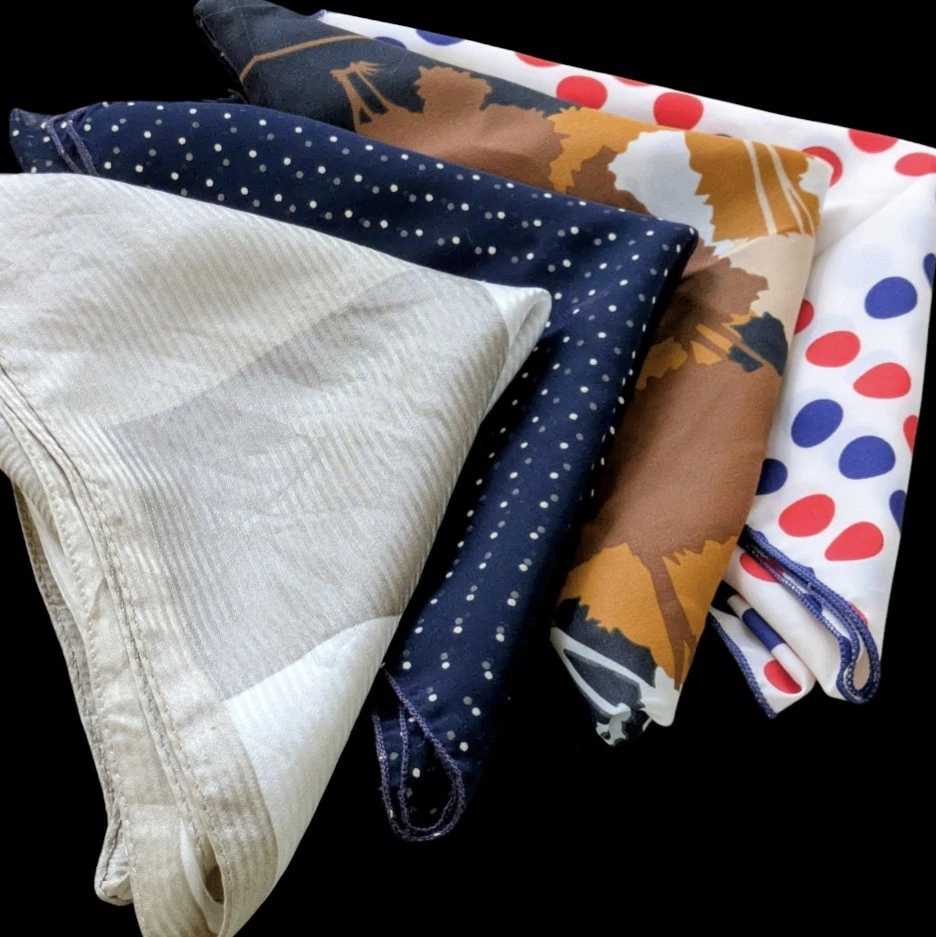 Lote De 4 Bufandas Cuadradas Vintage Años 70 21" Pulgadas Seda Y Poliéster Foto 3 de 4