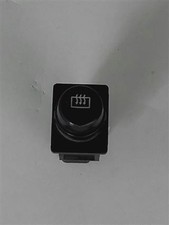 Commodo Mitsubishi MONTERO