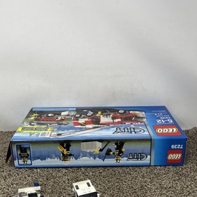 LEGO City: Fire Truck (7239) Retired Complete???