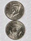 A202b00P45602 PAIR OF U.S. MINT KENNEDY HALF DOLLAR 50C 37TH YEAR 2000P COINS XF