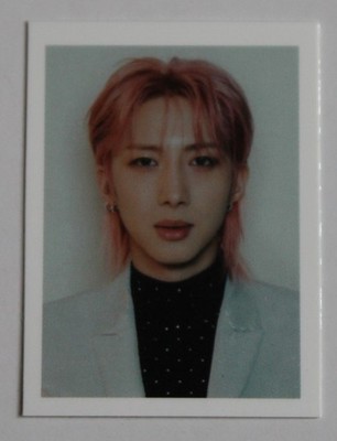 Pentagon Hui 1st Mini Album Whu Is Me Complex Official ID Photo