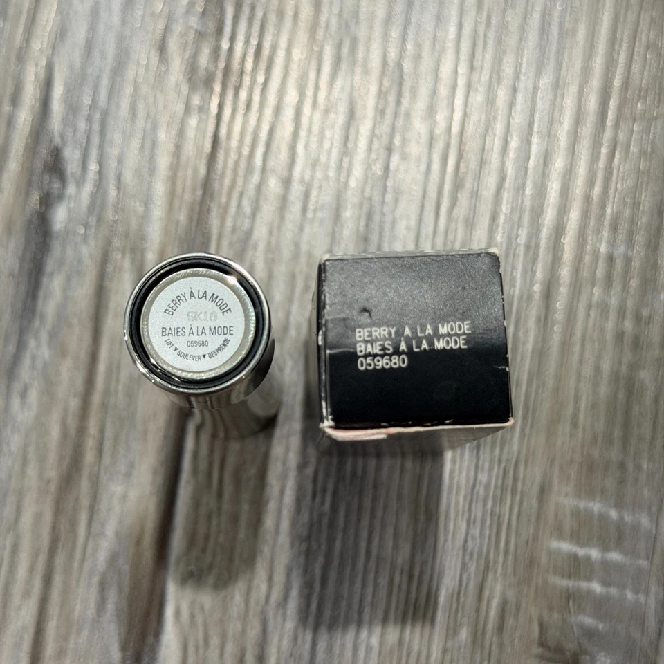 Mary Kay Berry a La Mode 059680 True Dimensions Lipstick .11 oz BNIB - Image 2 of 2