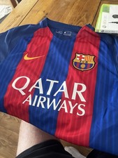 2016/17 BARCELONA HOME LA LIGA FOOTBALL SHIRT (S)