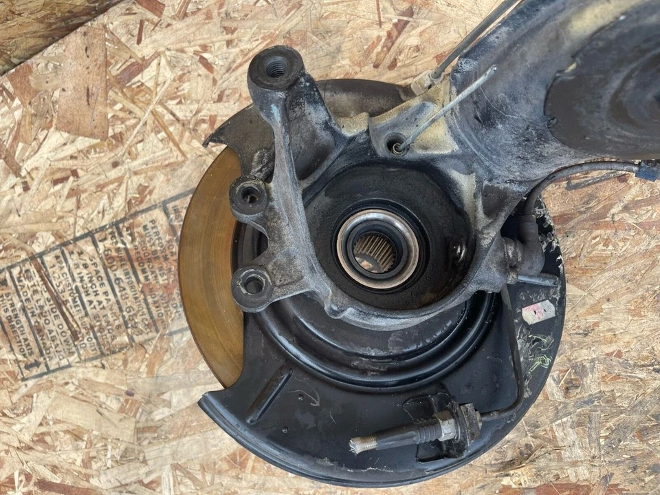 85-03 BMW E30 M3 325iX Brazo de control inferior trasero derecho Cojinete de rueda OEM Foto 4 de 4