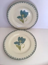 International Tableworks  Tulips Salad Plates  8” Set Of 2 Blue Flower New