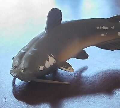 Vintage Swibco Rubber Catfish Large Magnet Man Cave Tool Box 5 Long