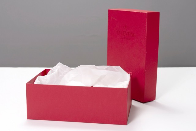 valentino gift box