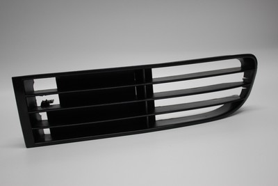 Audi S2/V6/80 Cabriolet NS Left Lower Bumper Grill 895853667H for 