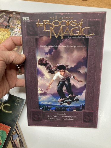 Lot Of 5 THE BOOKS OF MAGIC Books DC Comics - Picture 8 of 11