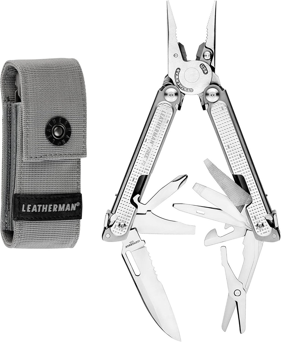 Leatherman FREE P2 Multitool with Magnetic Locking - 832636