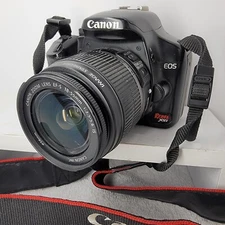 Canon Rebel XSi EOS 12.2 MP Digital SLR Camera w/ 18-55mm 1:3.5-5.6 Len & Access