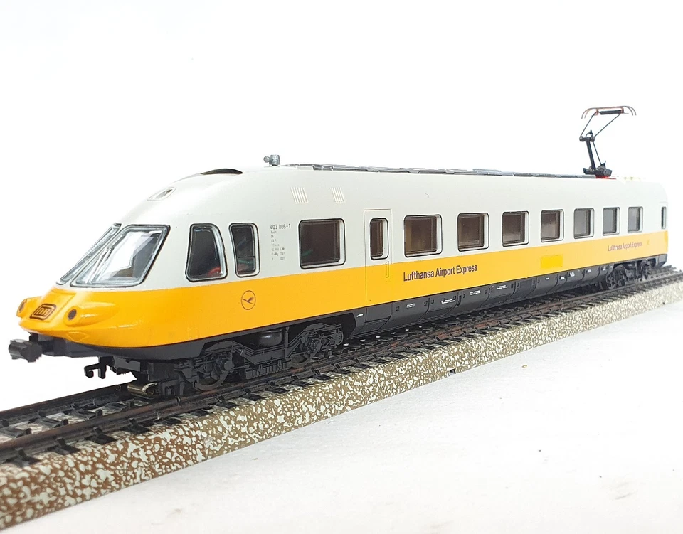 Lima Marklin AC HO DB Deutsche Bahn ET 403 "LUFTHANSA" ELECTRIC MULTIPLE UNIT MB - Image 3 of 4