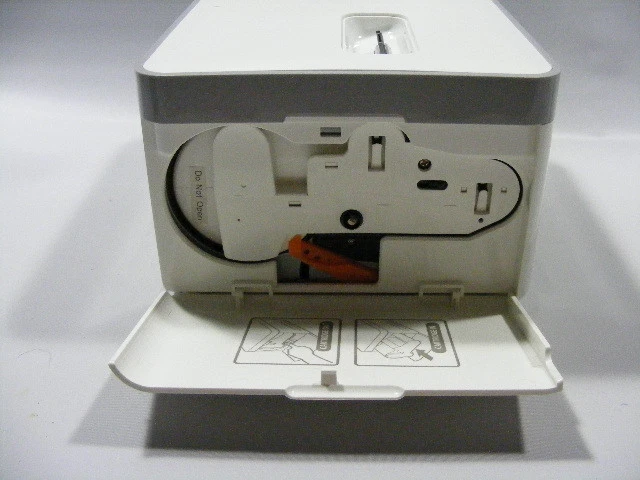 VuPoint Solutions IP-P10-VP Photo Cube Color Ink Printer Parts Or Repair AS IS - Image 2 of 4