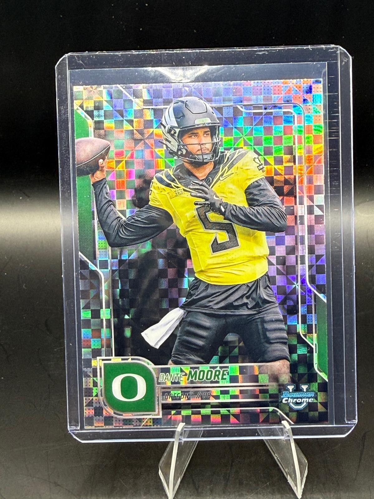 2025 Bowman University Chrome #137 Dante Moore Xfractor