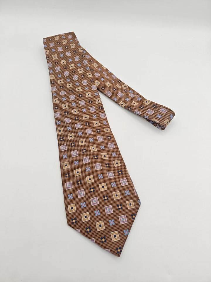 🇺🇲 Corbata de seda geométrica marrón Bachrach para hombre 58x3,75  Foto 4 de 4