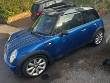 Mini Cooper r50 car - Spares or repair.