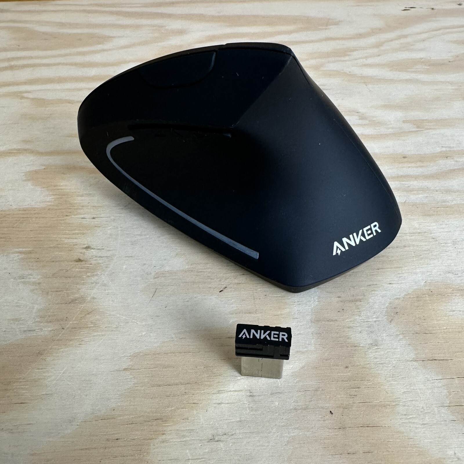 Anker 2.4G Vertical Wireless Ergonomic Optical 5-Button Mouse with USB Dongle A7852M for Comfort and Precision