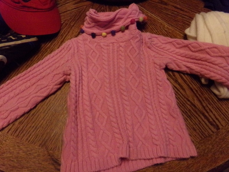+*GIRLS GYMBOREE SWEATER 5  i 602